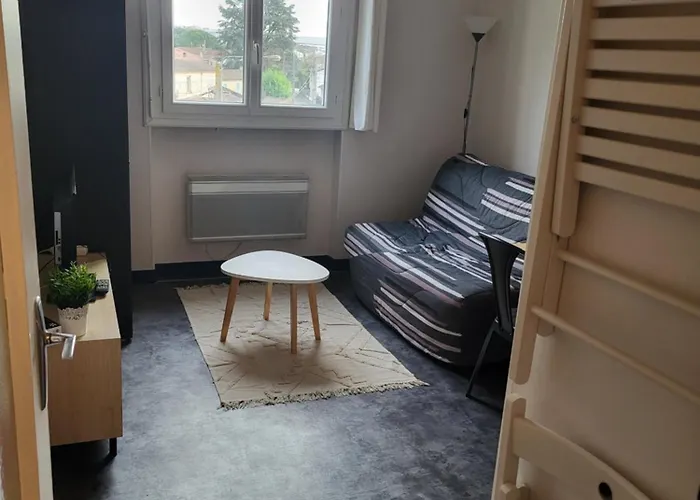 Reposant Et Calme אז'ן